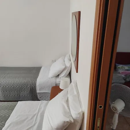 Apartment Casa Di Luca Lecco